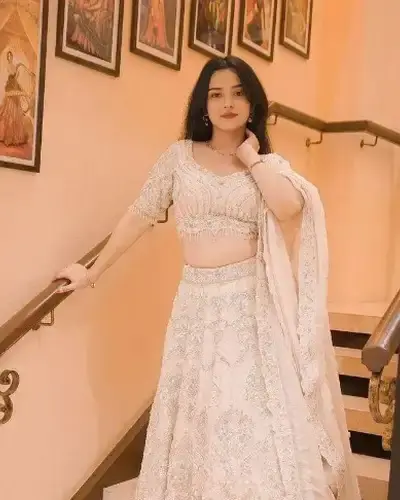 Escort Chandil